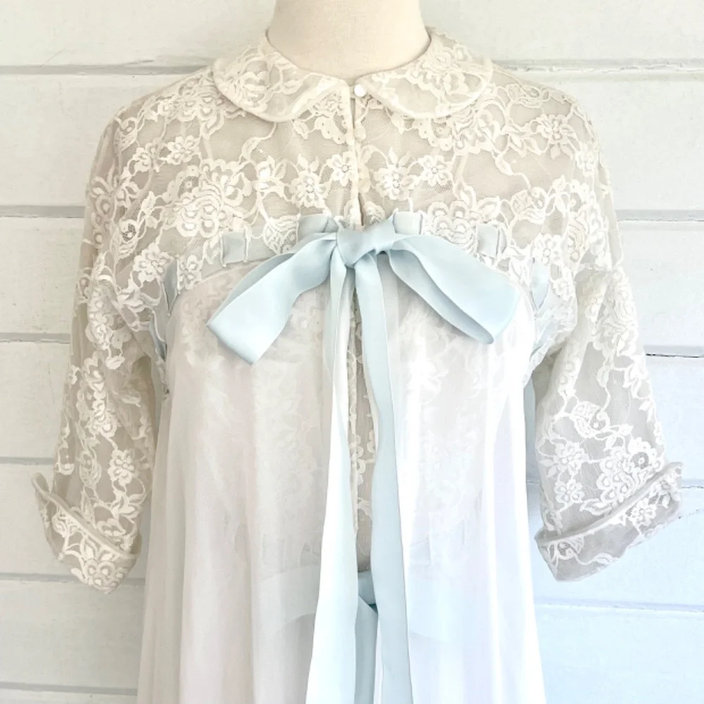 Vintage Peignoir Negligee Set Robe and Gown by Eyeful by The Flaums in Ivory - M